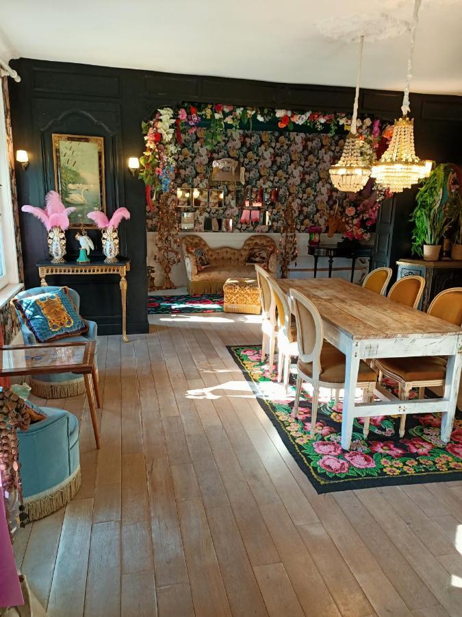 Un Parfum De Violette Bed & Breakfast Fourneville Екстериор снимка
