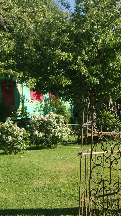 Un Parfum De Violette Bed & Breakfast Fourneville Екстериор снимка