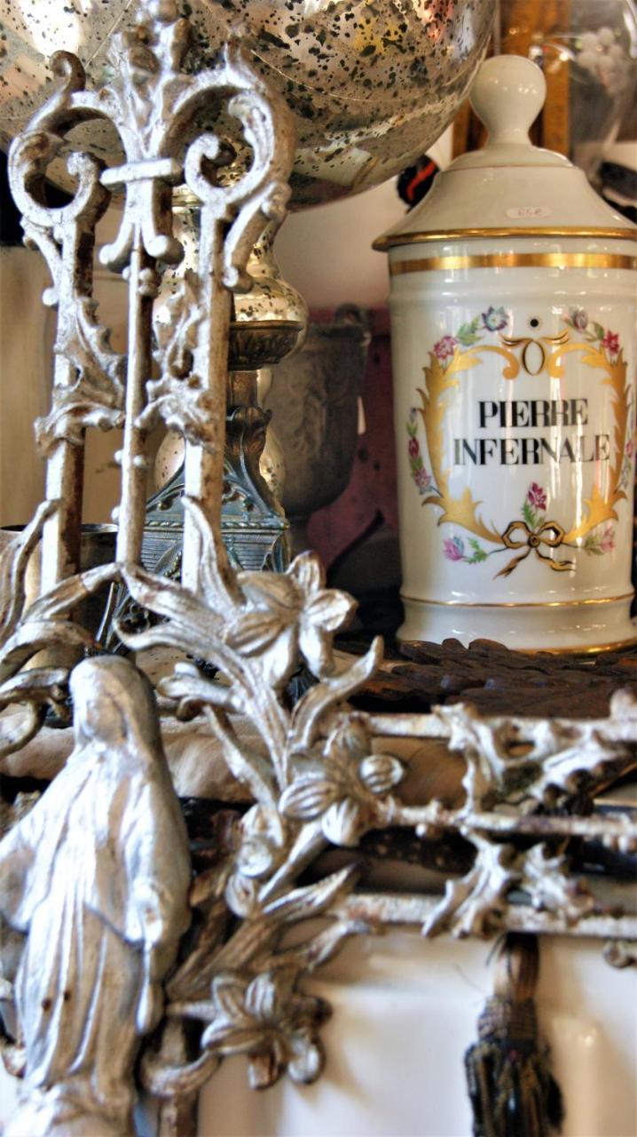 Un Parfum De Violette Bed & Breakfast Fourneville Екстериор снимка
